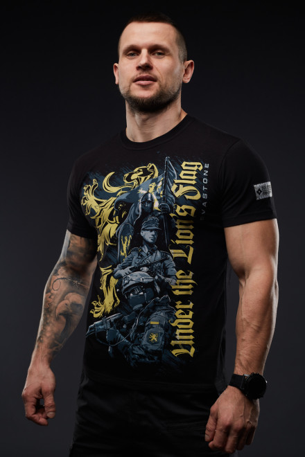 T-Shirt Under The Lion's Flag